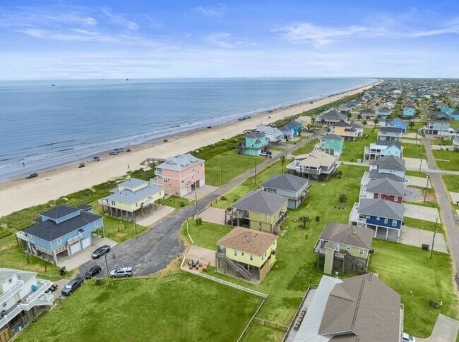 Foto del edificio - 2423 Sand Drift Ln