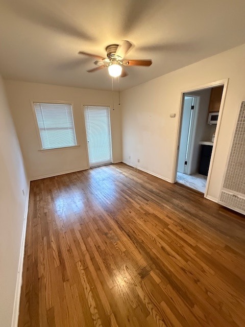 Building Photo - 2121 Ocean Ave