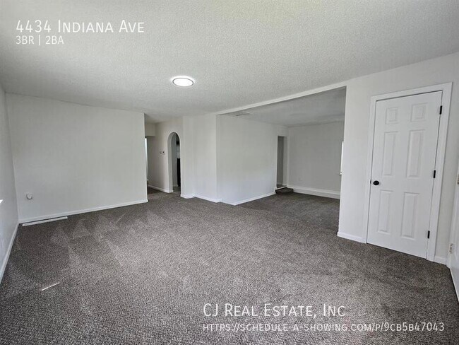 Foto del edificio - 4434 Indiana Ave
