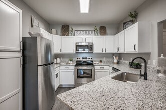 Building Photo - 39300 Cimarron Way
