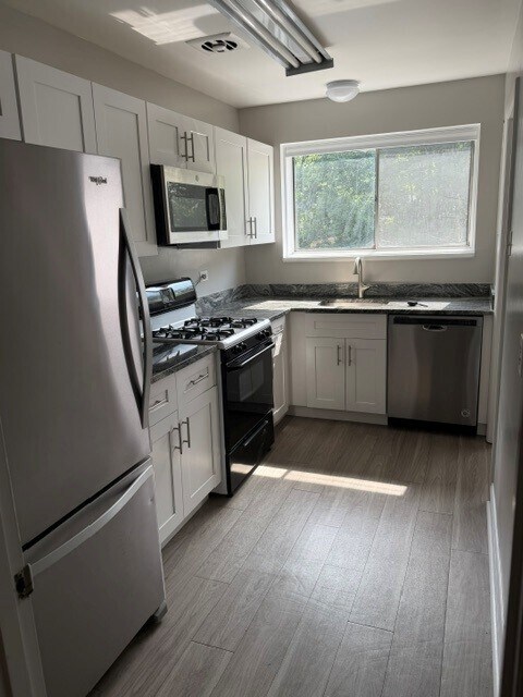 Foto del edificio - 10513 Weymouth St