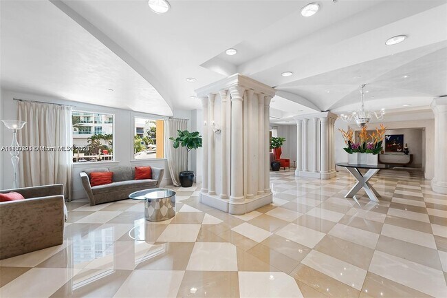 Foto del edificio - 150 Sunny Isles Blvd