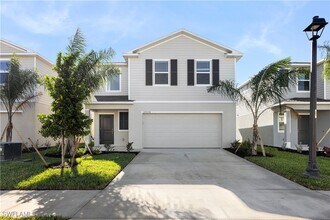 Building Photo - 19558 Fairhill Ct