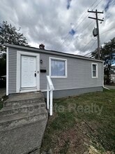Building Photo - 2359 McGuffey Rd