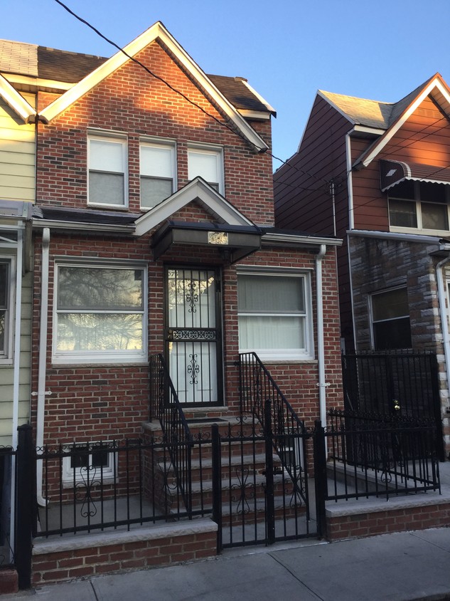 Front house view - 2075 W 8th St