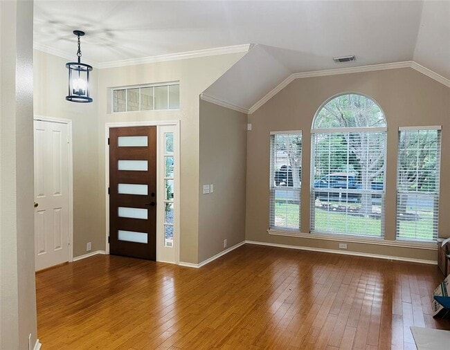 Building Photo - 5405 Apache Creek Cove