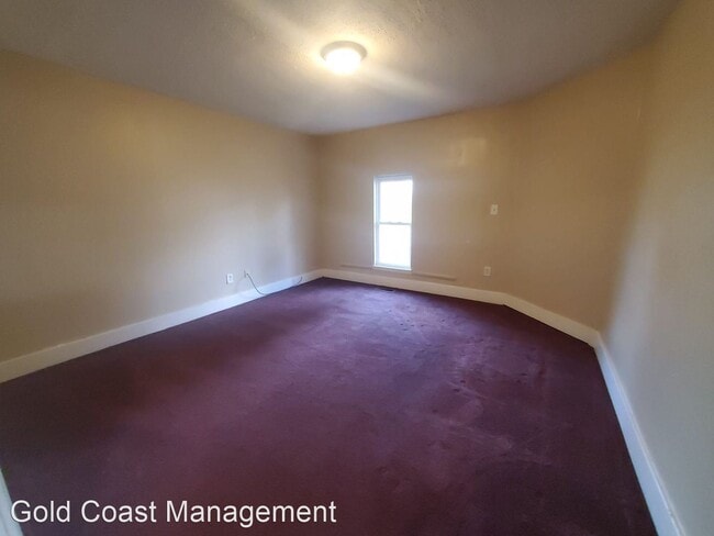 Building Photo - 3 br, 1.5 bath House - 129 N. Kilmer Street