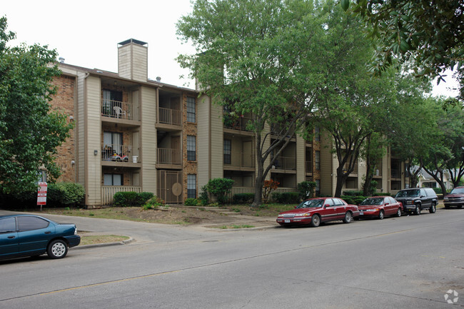 Building Photo - Bennett Place Apartments