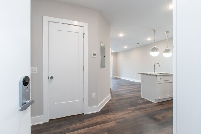 Foto del interior - Germantown Square