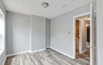 Building Photo - 1711 N Gratz St