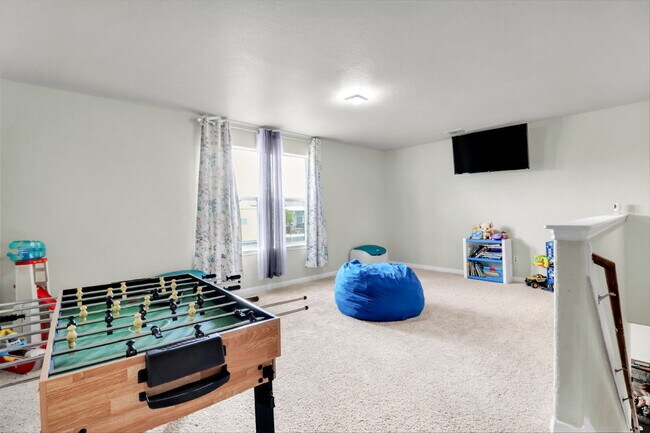 Foto del edificio - 6639 Luckey Pine
