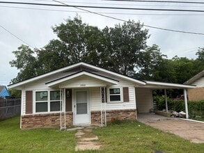 Building Photo - 1503 S Jackson St