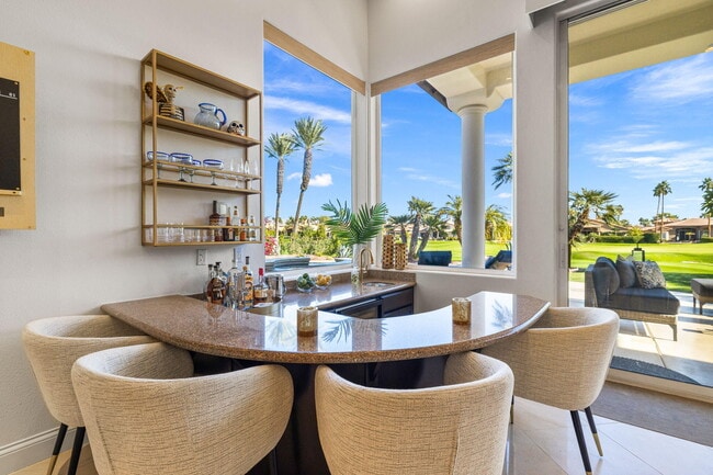 Foto del edificio - 49606 Montana Way