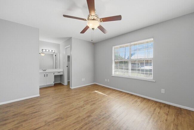 Foto del edificio - 600 E Stone St