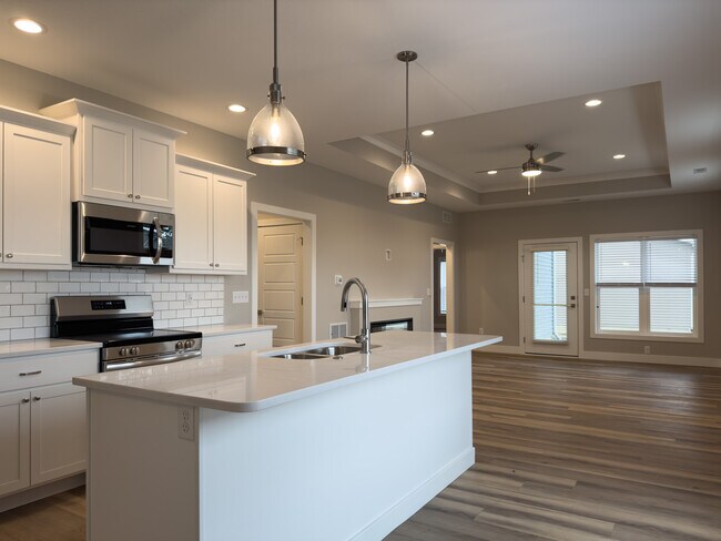 Building Photo - 3101 Palmer Dr