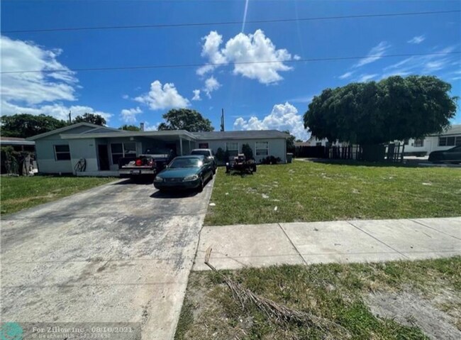 Foto del edificio - 548 NW 2nd Way