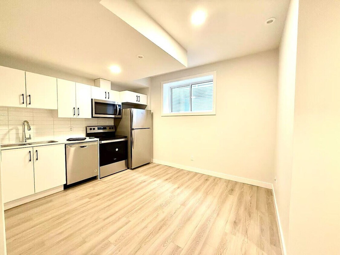 Building Photo - 3120 Dixon Lndg SW