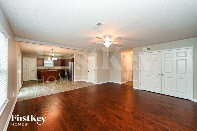 Building Photo - 3478 Hickory Ln