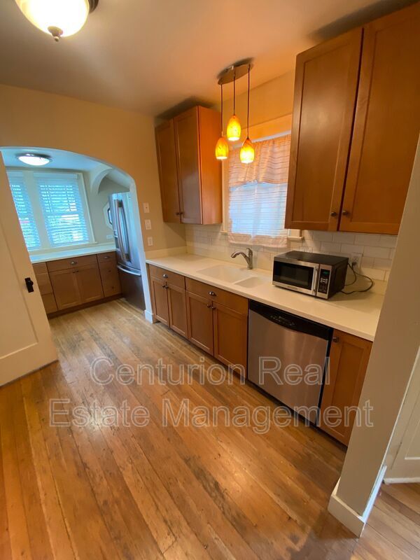 Foto del edificio - 517 23rd St SE
