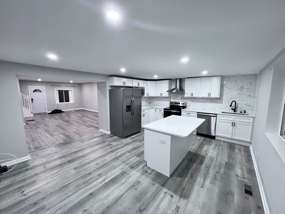 Foto principal - 4111 Sunnyside Ave