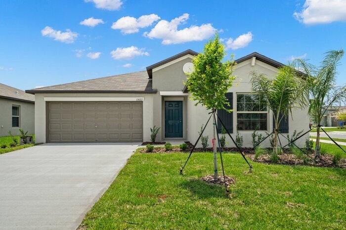 Primary Photo - LIKE New Home FOR RENT in Triple Creek
