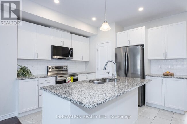 Building Photo - 79 Rookie Cres