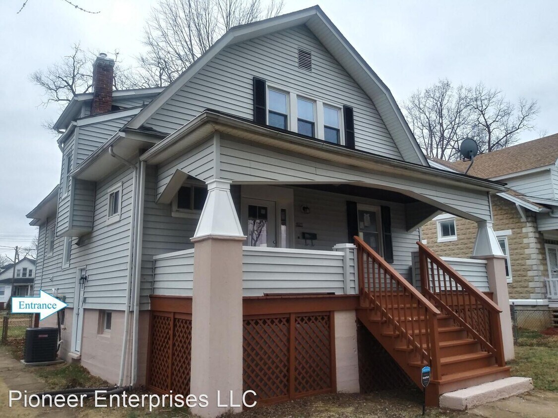 Foto principal - 4 br, 2.5 bath House - 4507 Penhurst Ave
