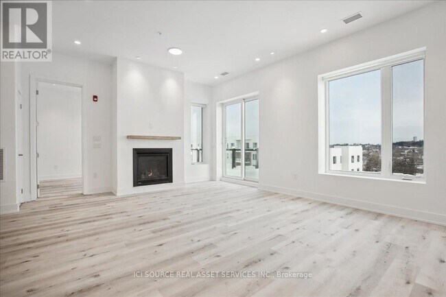 Photo du bâtiment - 19 West Street N