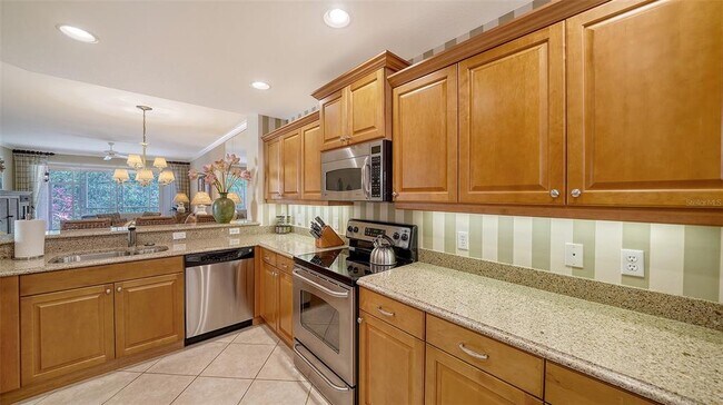 Foto del edificio - 5547 Key W Pl