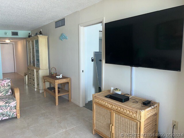 Foto del edificio - 9900 S Ocean Dr