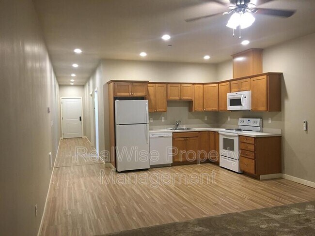 Foto del edificio - 502 SW Evergreen Ave