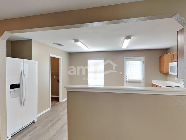 Foto del edificio - 12614 Sunny Wonder