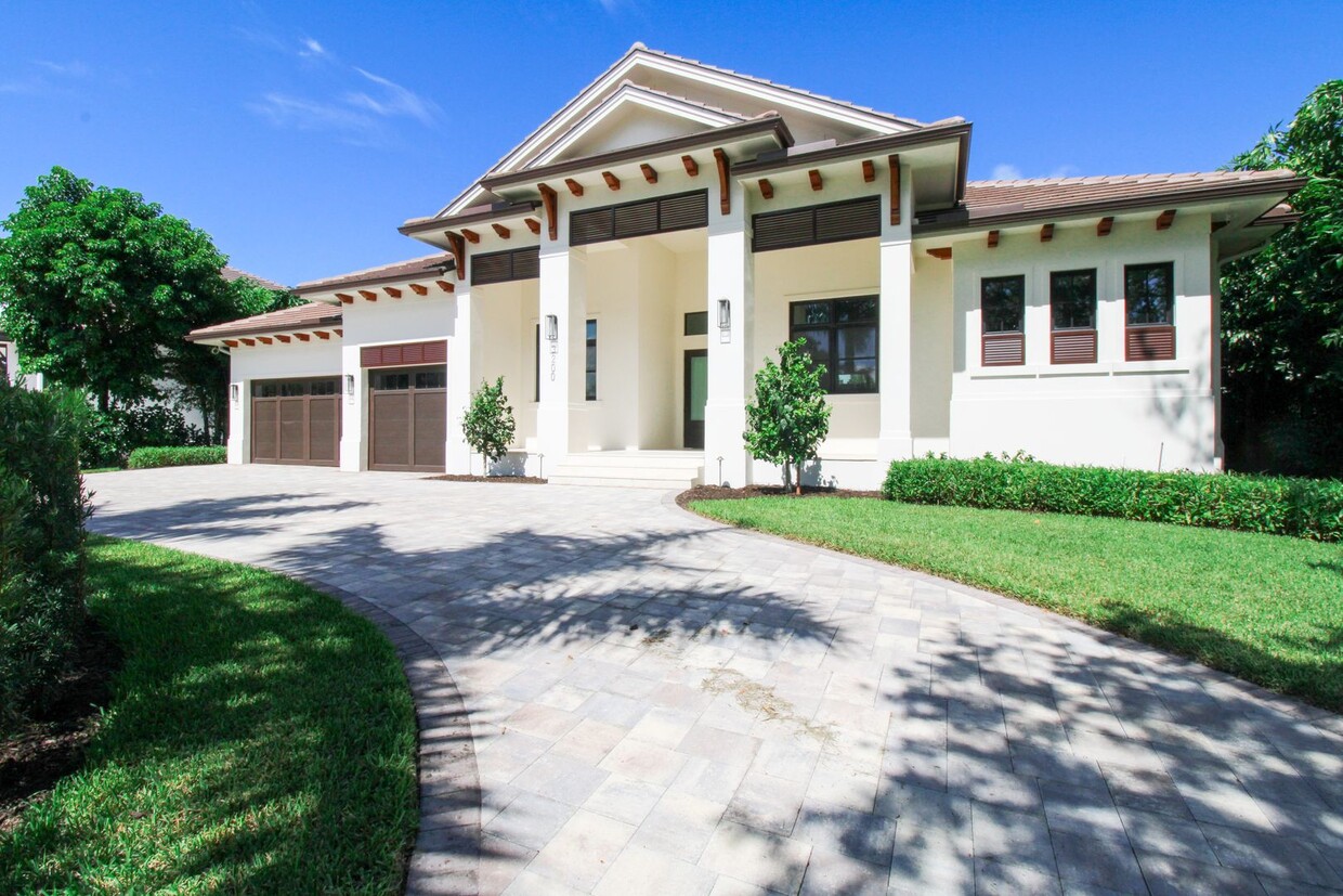 Primary Photo - ***STUNNING POOL HOME***NEW CONSTRUCTION**...