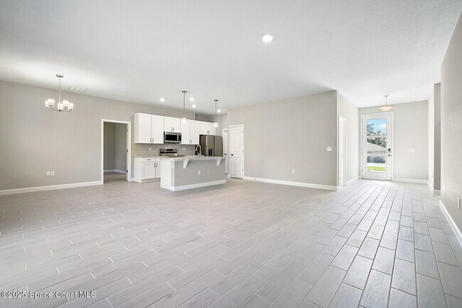 Foto del edificio - 591 Harrisburg St SW