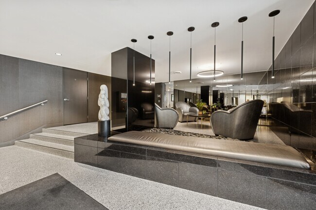 Foto del edificio - 253 E Delaware Pl