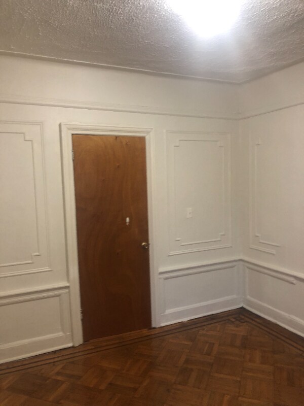 Foto del edificio - 332 E 54th St
