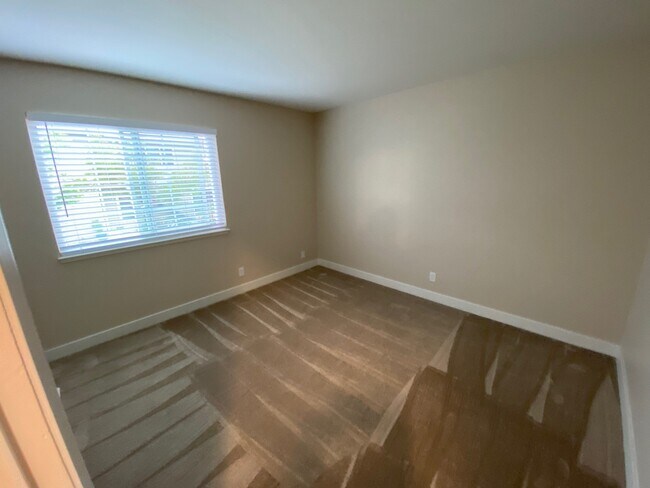 Foto del edificio - 2066 Fruitdale Ave