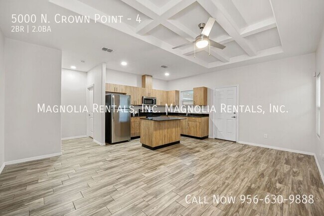 Foto del edificio - 5000 N Crown Point