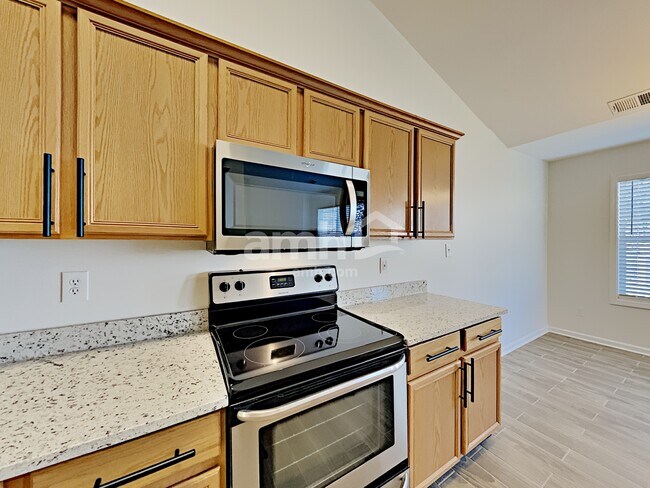 Foto del edificio - 2681 Sedgeview Lane