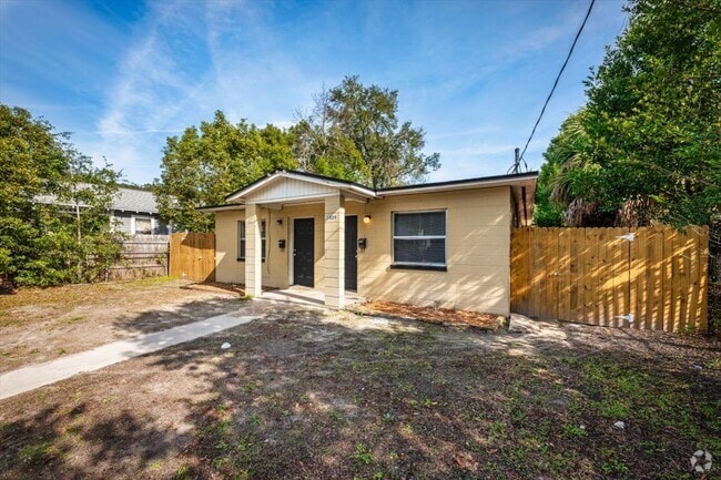 Building Photo - 1829 Lambert St