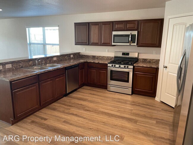 Foto del edificio - 4 br, 2 bath House - 18627 Scarlet Meadow ...