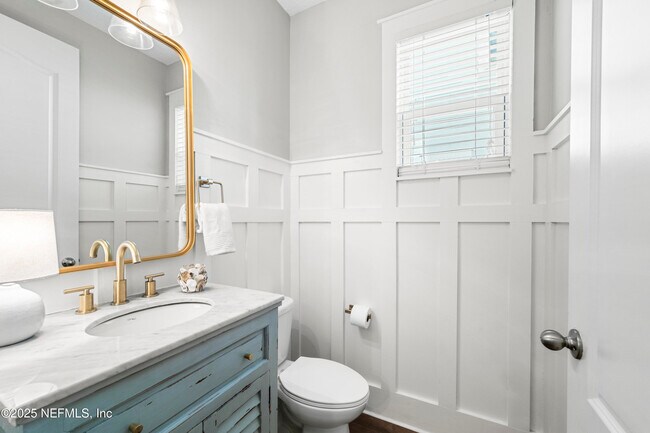 Foto del edificio - 1067 Seaside Dr N