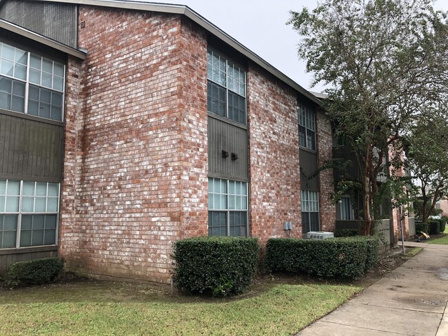 Foto del edificio - River Bend Apartments