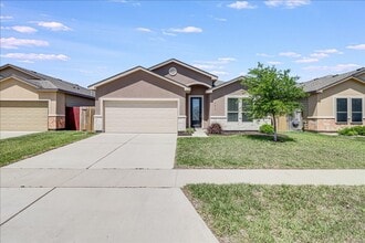Building Photo - 7610 Quartz Dr