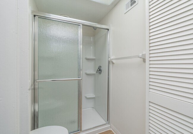 Interior Photo - Bexley House