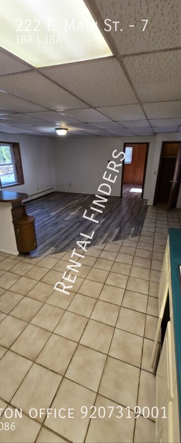 Foto del edificio - 222 E Main St