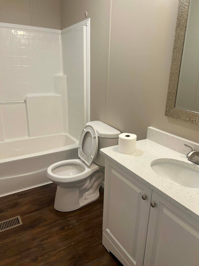 Foto del edificio - 1103 Co Rd 25