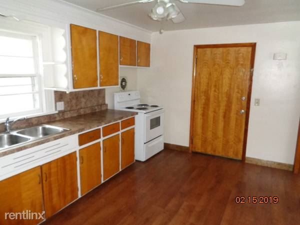 Building Photo - 2 br, 1 bath Apartment - 602 Madison St 4