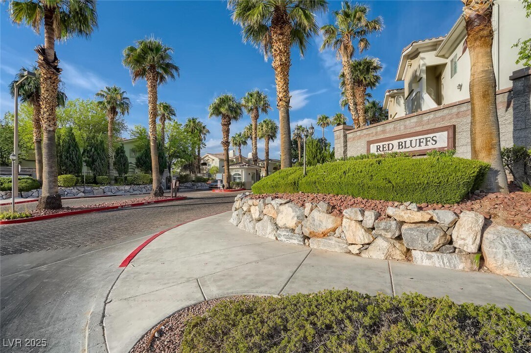 Foto principal - 1511 Ruby Cliffs Ln