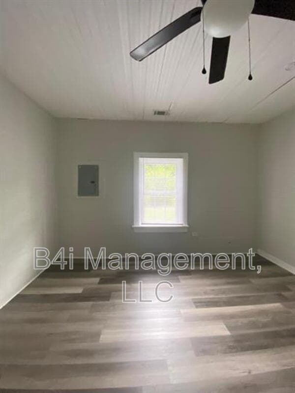 Building Photo - 2235 Irwinton Rd